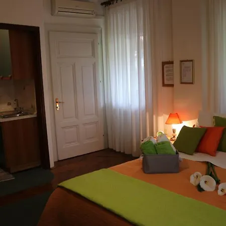 Apartments Ines Komel Opatija Exterior photo