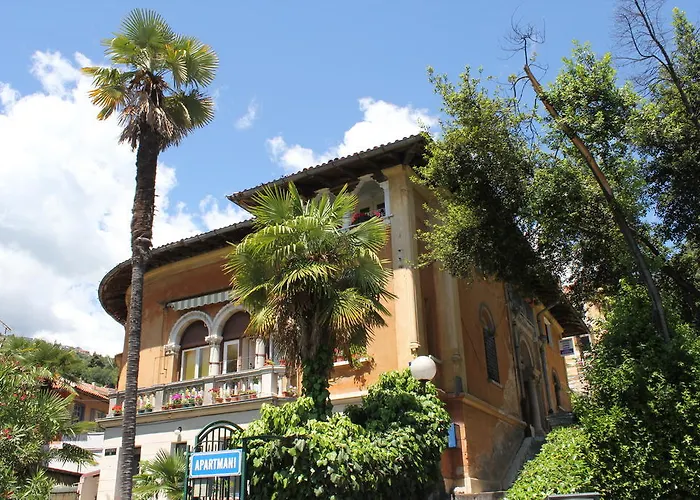 Apartments Ines Komel