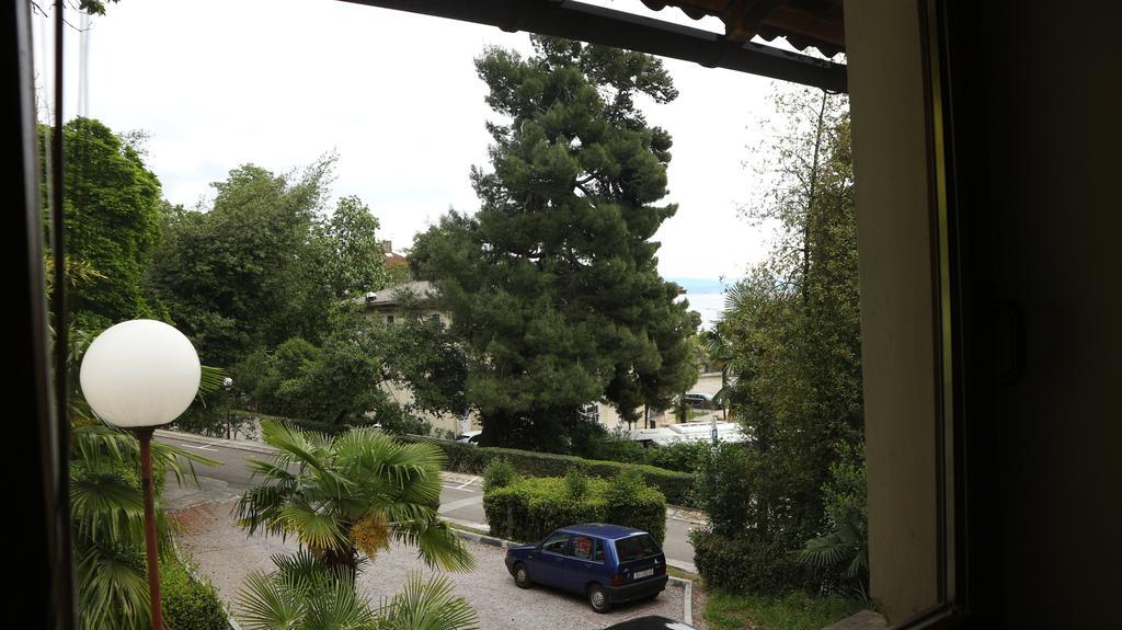 Ines Komel Opatija